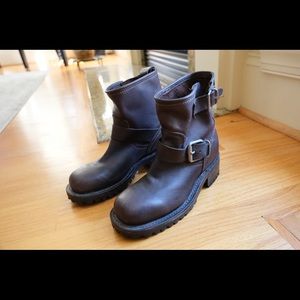 Genuine leather size 7.5 buckle boots made by MC  From Mexico